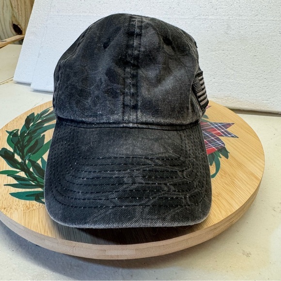 Kryptek Triphon Outdoor Tac-600  Camo Baseball Cap Black w/American flag unisex - Picture 14 of 14